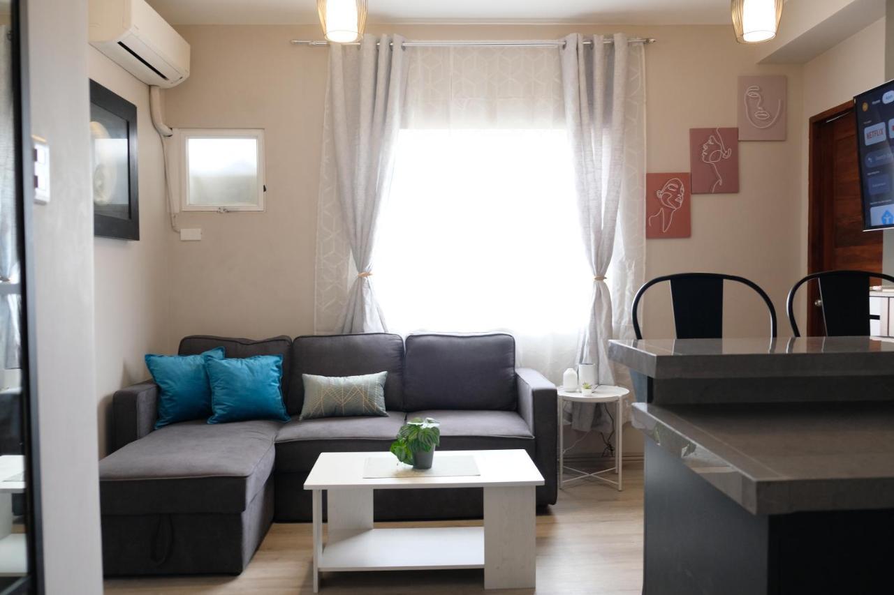 2-Bedroom Boutique City Condo - Newly Renovated! Cebu Exteriör bild