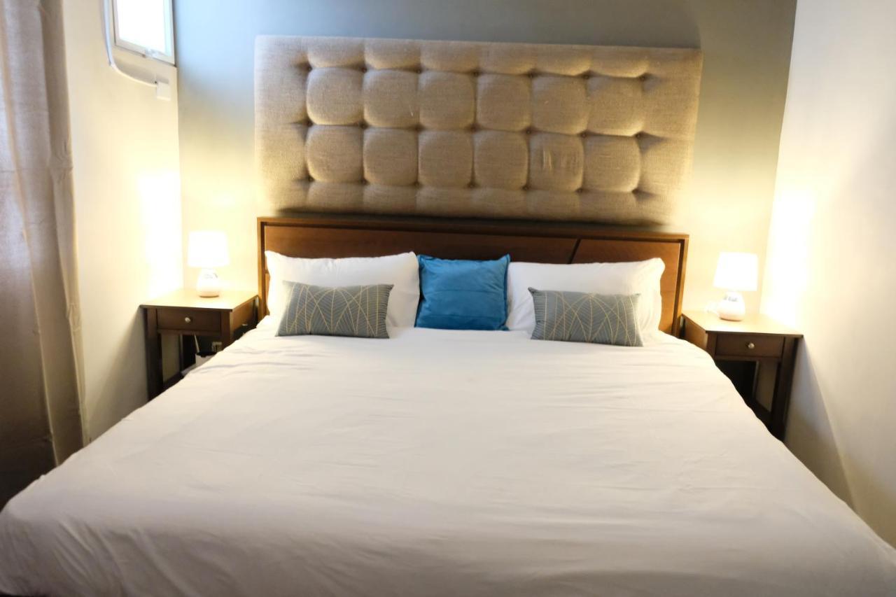 2-Bedroom Boutique City Condo - Newly Renovated! Cebu Exteriör bild