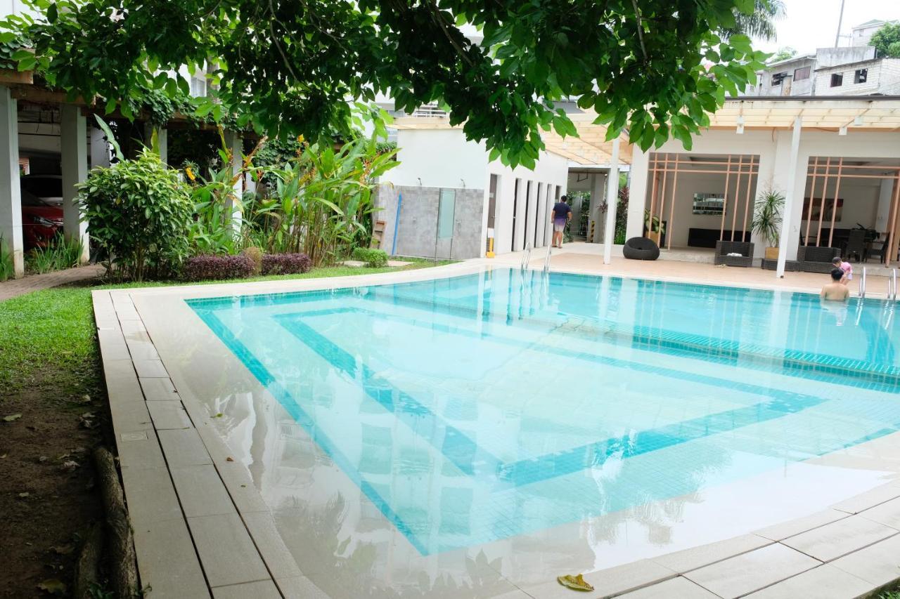 2-Bedroom Boutique City Condo - Newly Renovated! Cebu Exteriör bild