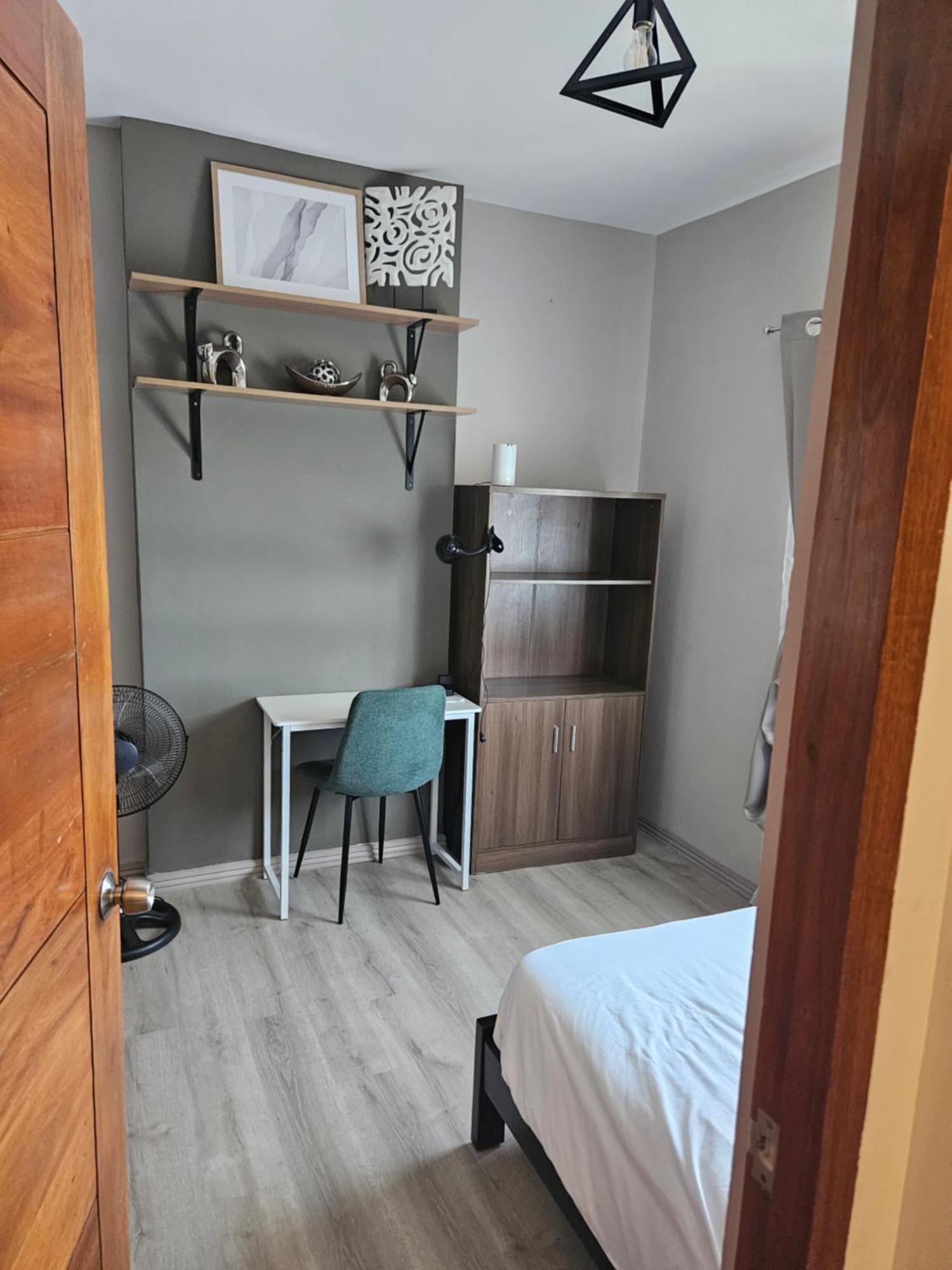2-Bedroom Boutique City Condo - Newly Renovated! Cebu Exteriör bild