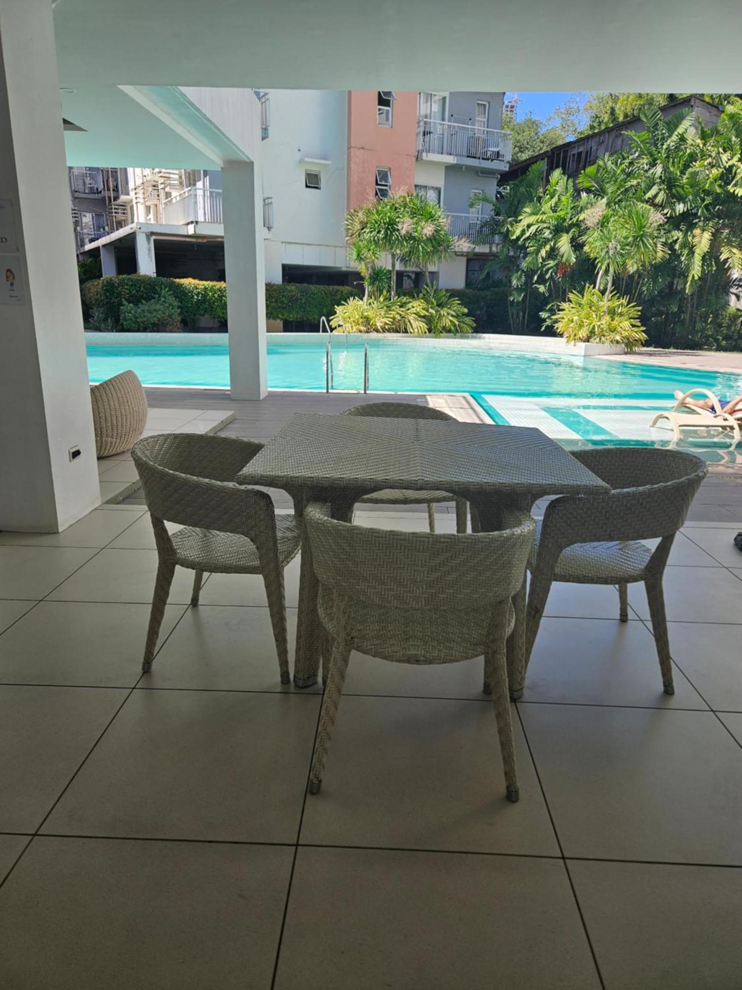 2-Bedroom Boutique City Condo - Newly Renovated! Cebu Exteriör bild